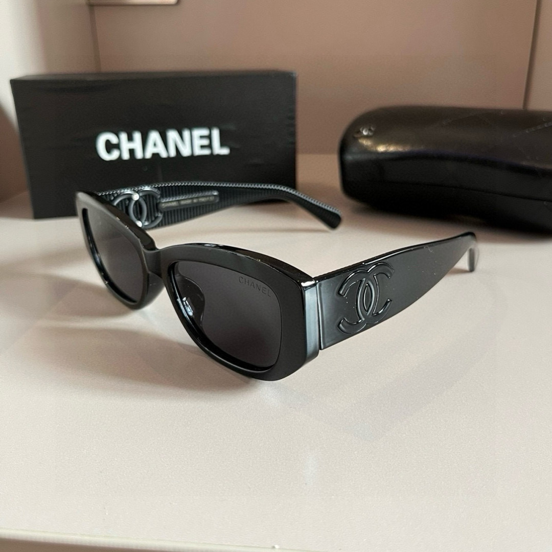 Chanel sunglasses