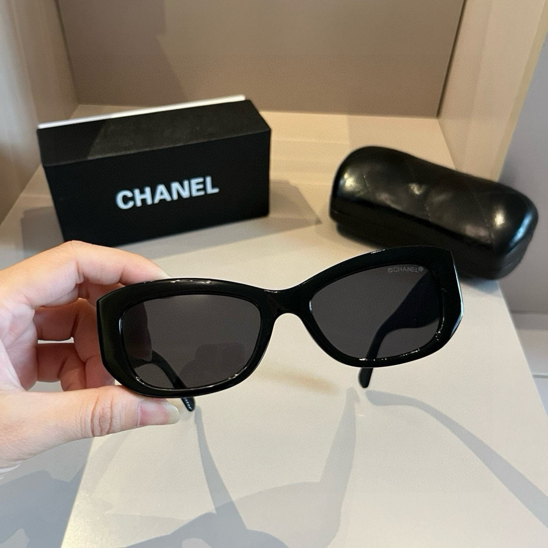 Chanel sunglasses