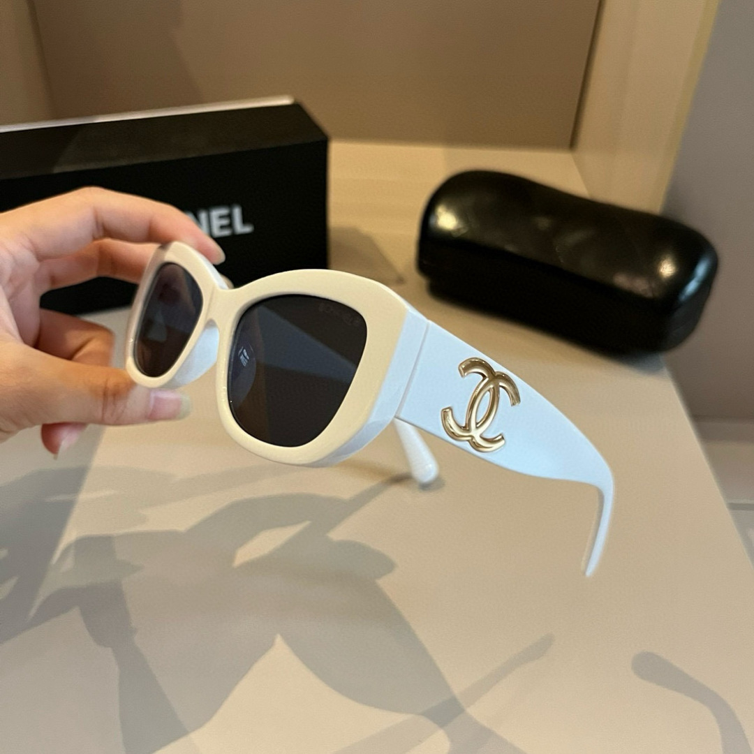 Chanel sunglasses