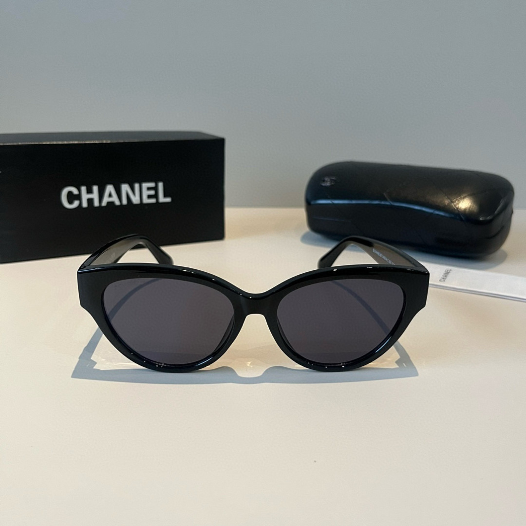 Chanel sunglasses