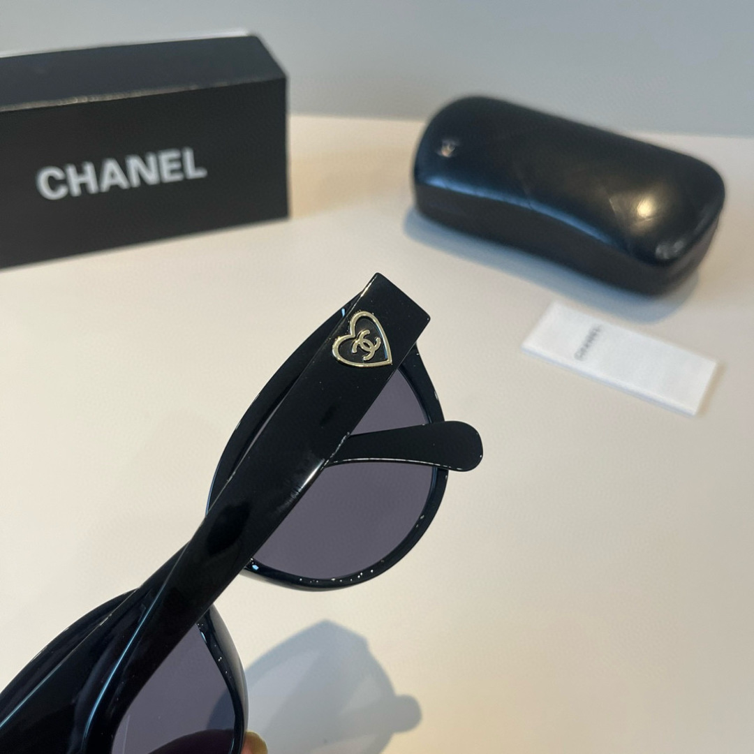Chanel sunglasses