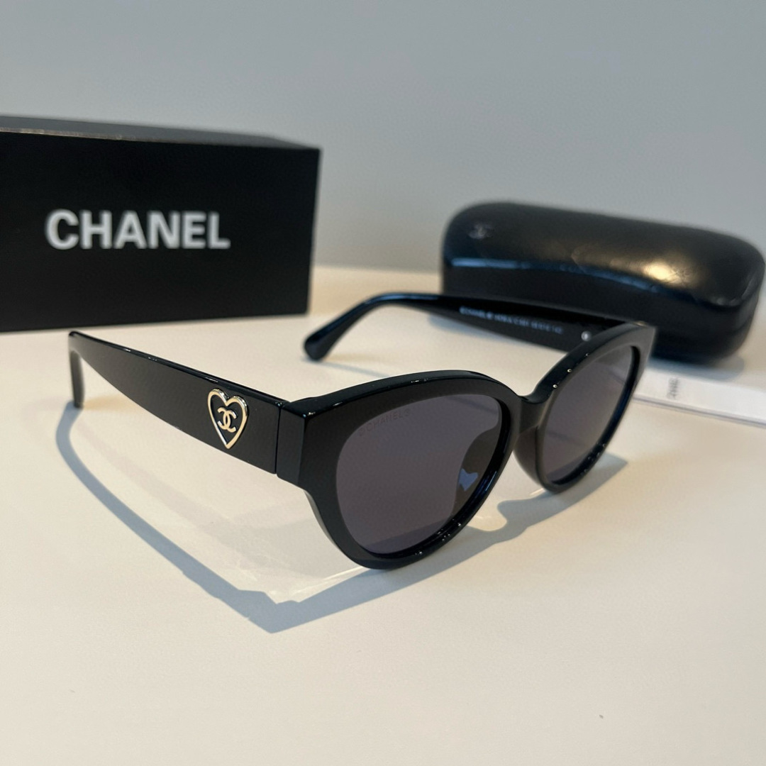 Chanel sunglasses