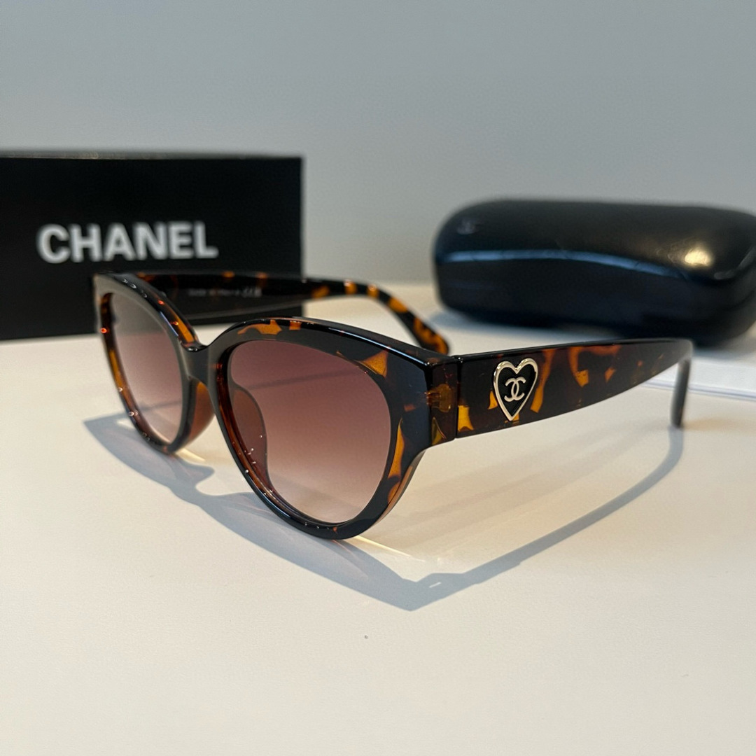 Chanel sunglasses