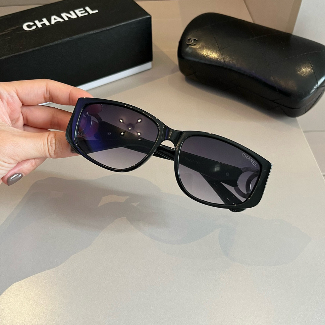 Chanel sunglasses