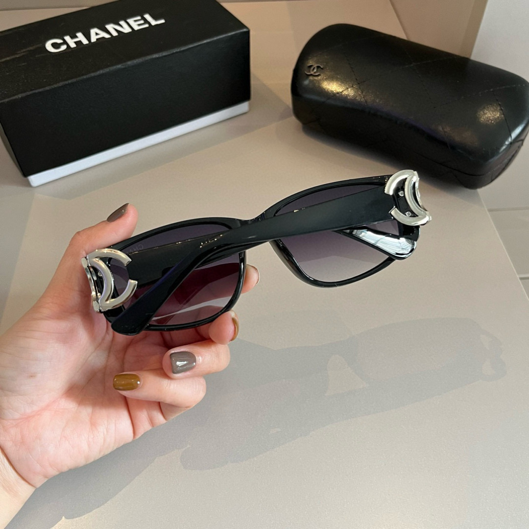 Chanel sunglasses