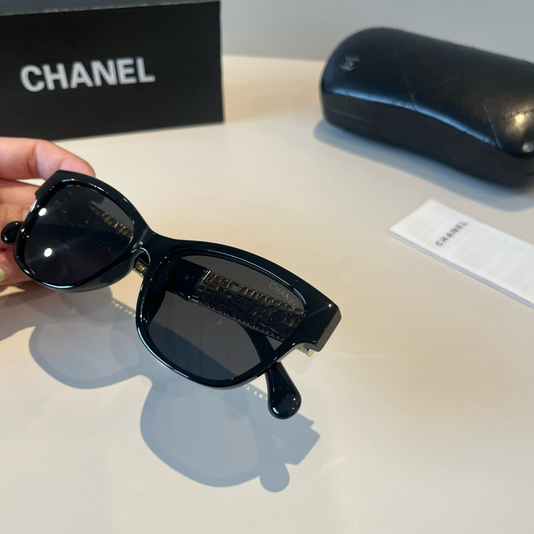 Chanel sunglasses