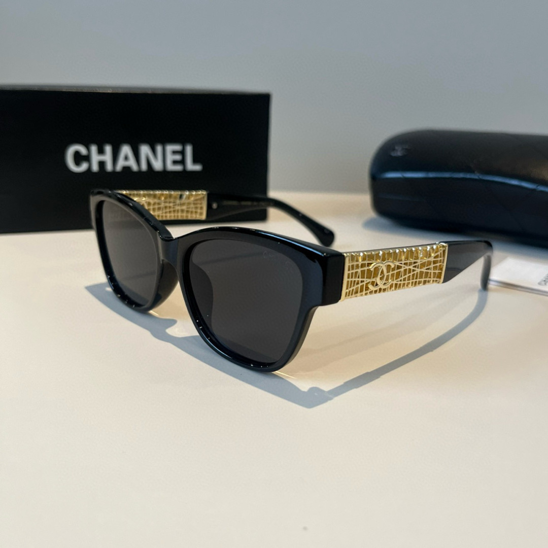 Chanel sunglasses