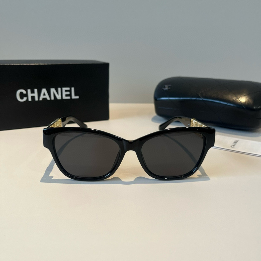 Chanel sunglasses