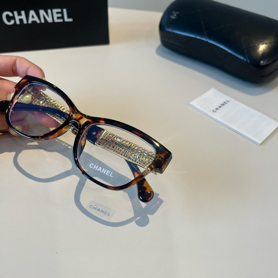 Chanel sunglasses