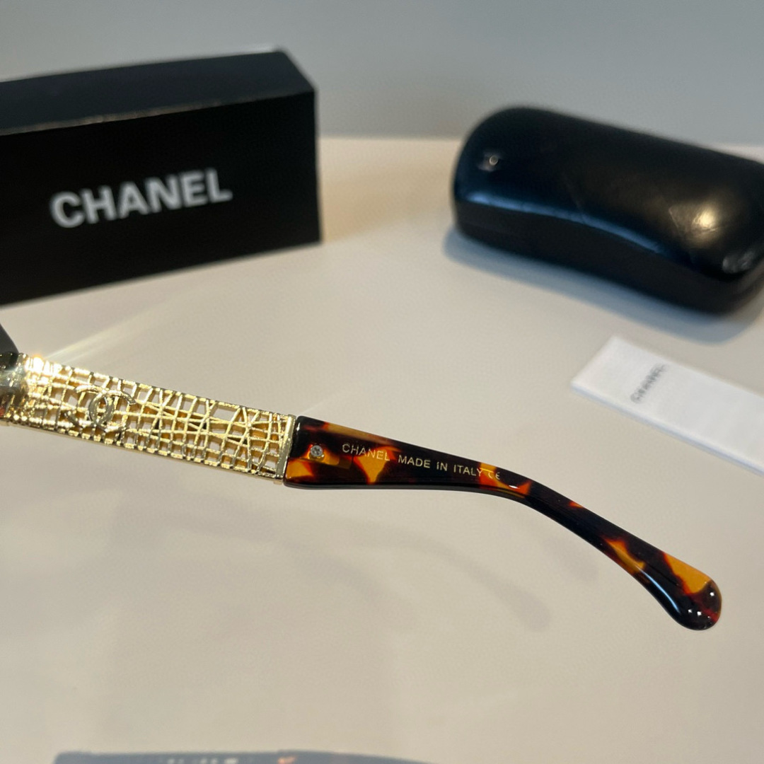 Chanel sunglasses