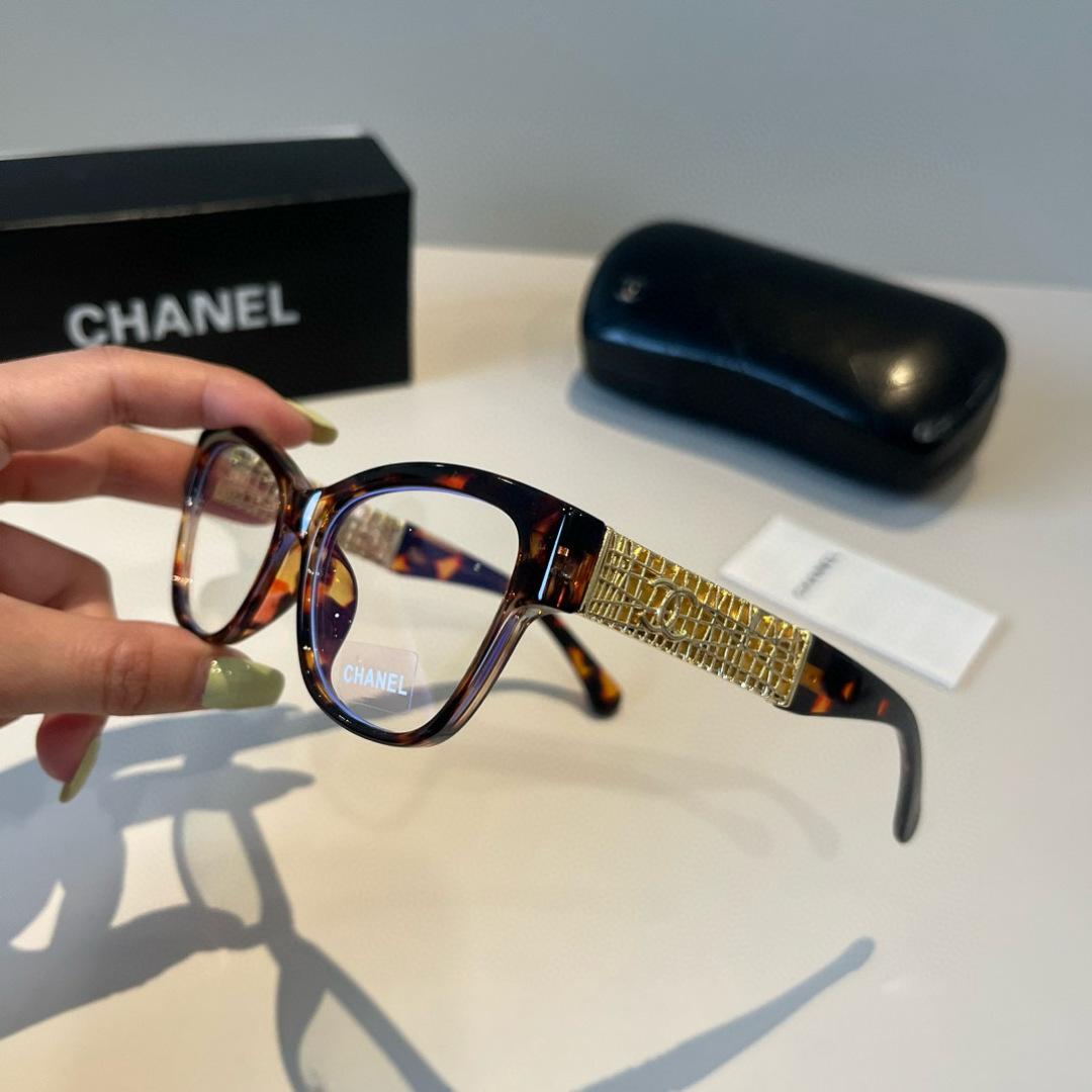Chanel sunglasses