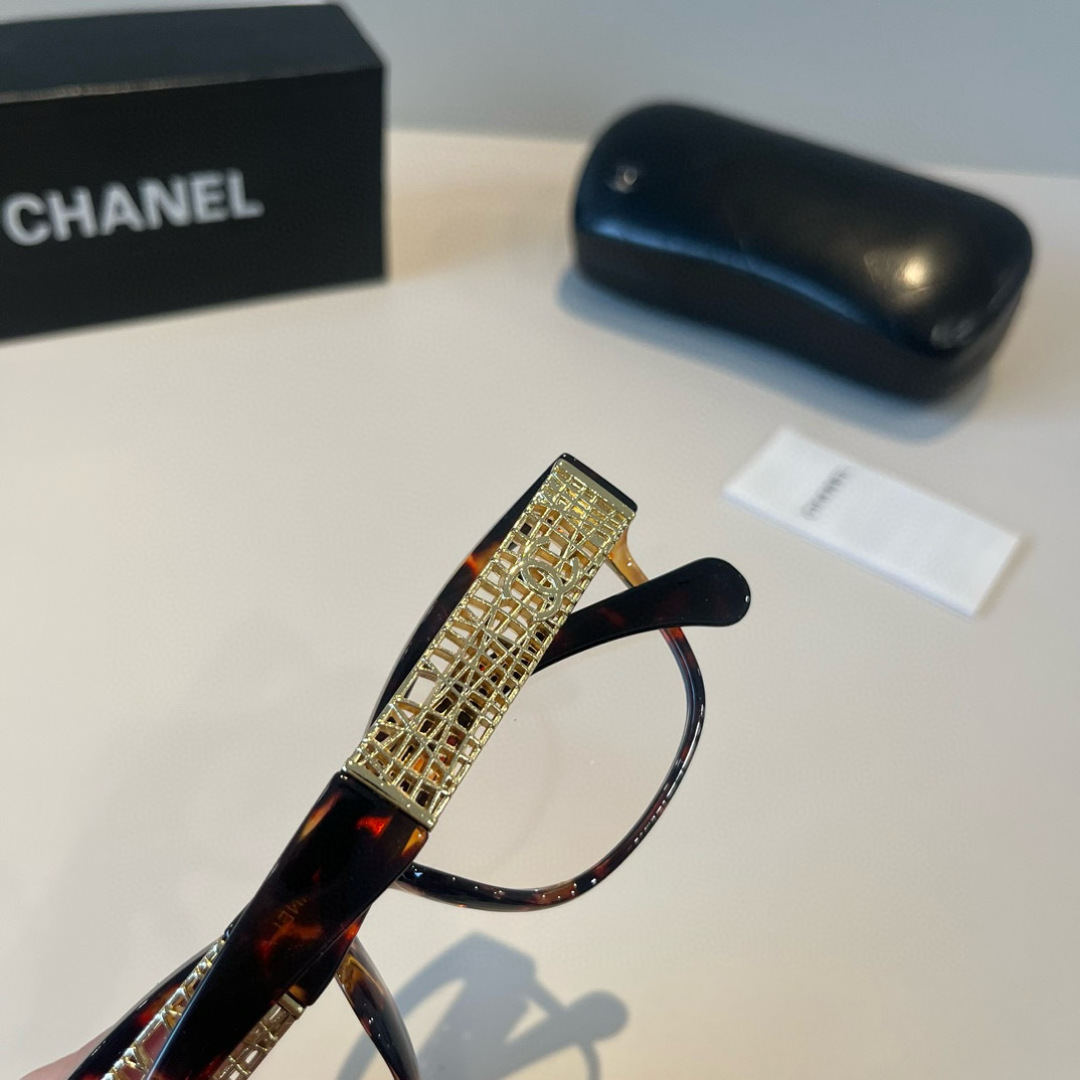 Chanel sunglasses