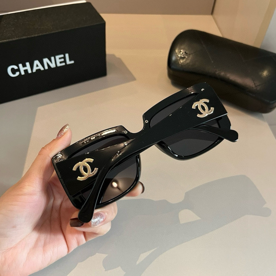 Chanel sunglasses