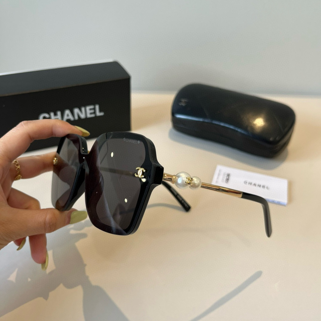 Chanel sunglasses