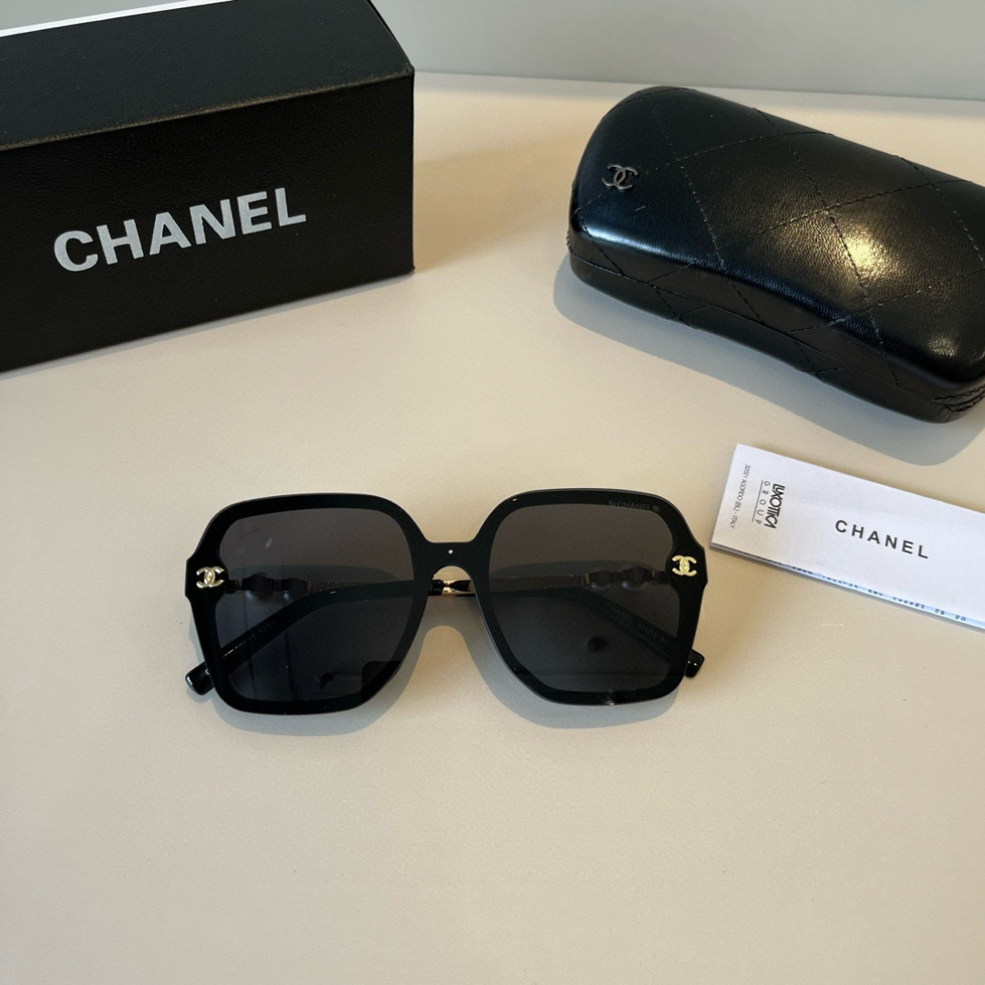 Chanel sunglasses