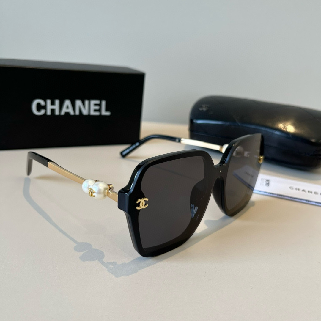 Chanel sunglasses