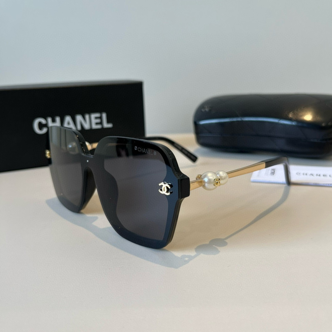 Chanel sunglasses