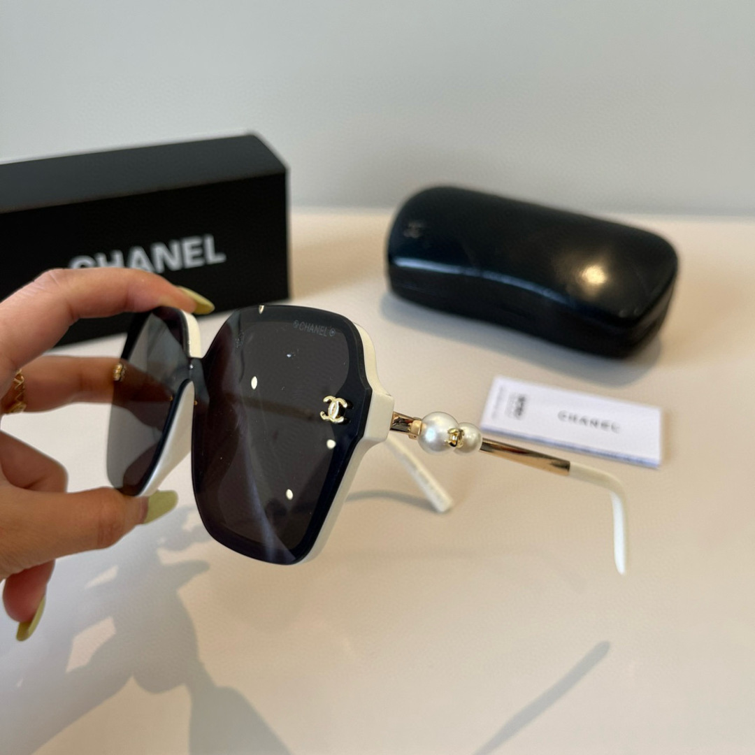 Chanel sunglasses