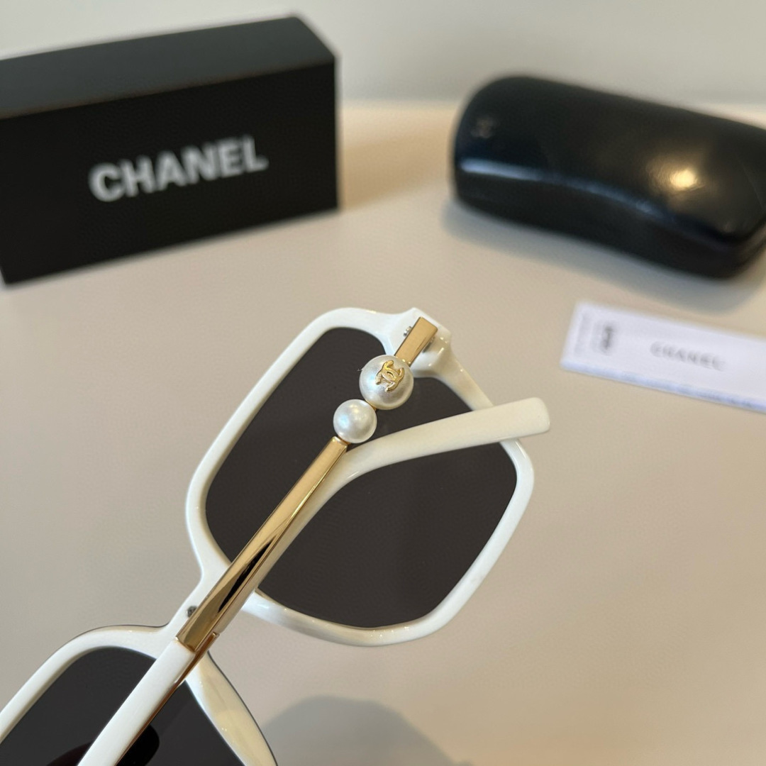 Chanel sunglasses