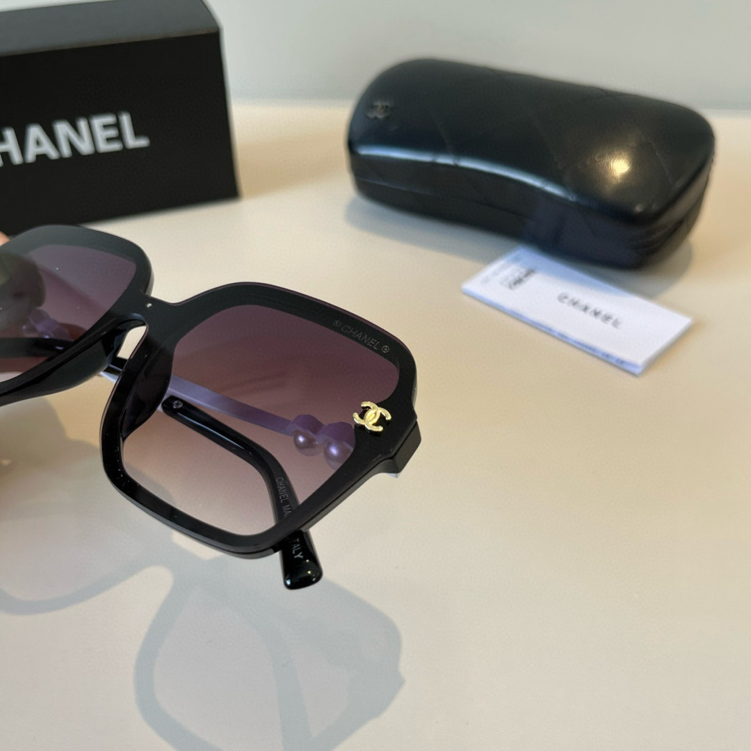 Chanel sunglasses