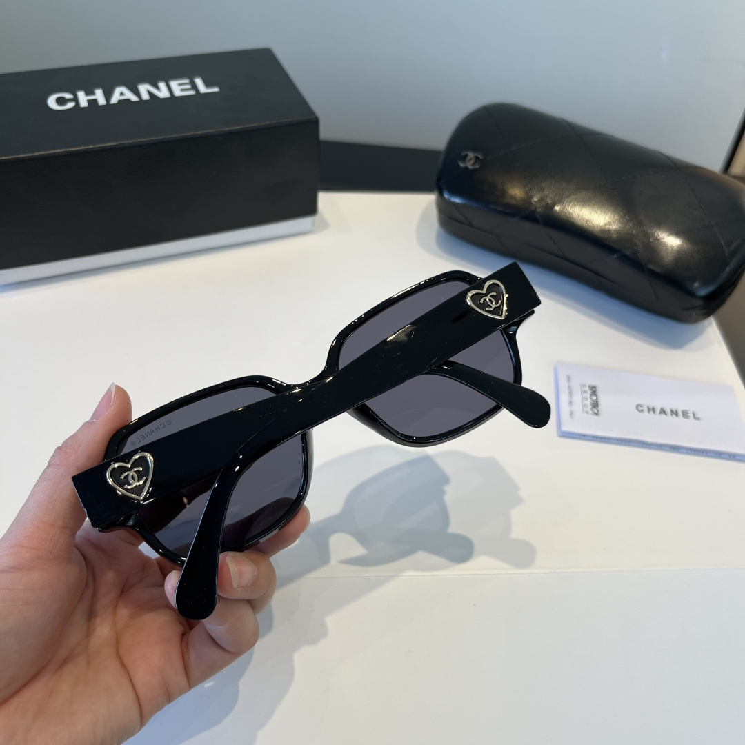 Chanel sunglasses