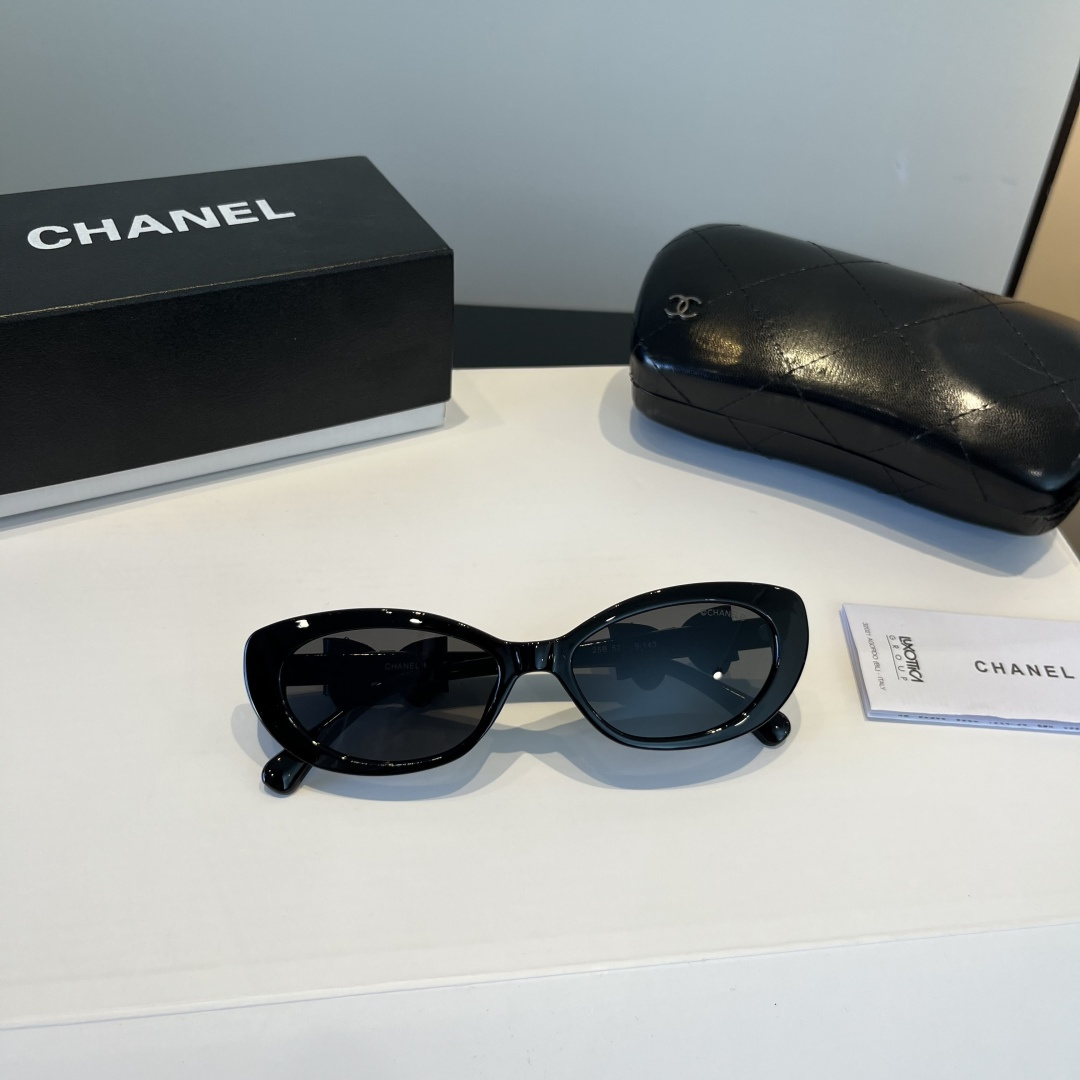 Chanel sunglasses