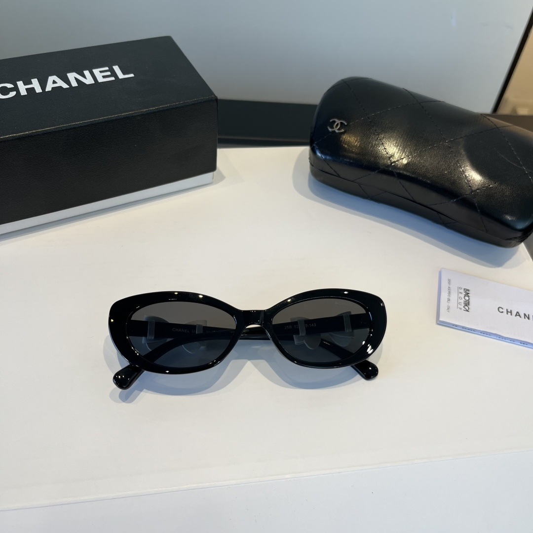 Chanel sunglasses