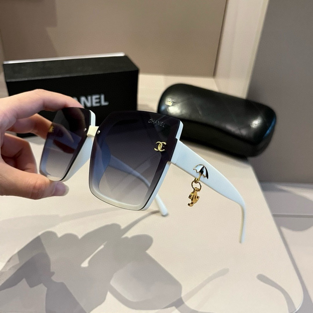 Chanel sunglasses