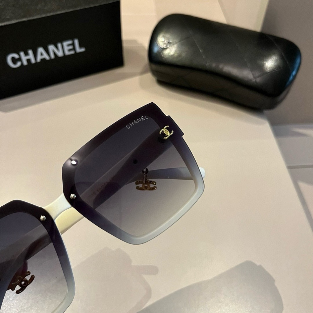 Chanel sunglasses