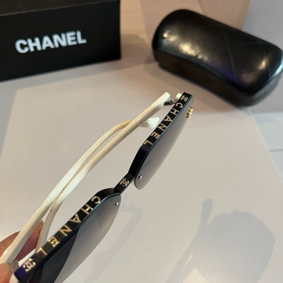 Chanel sunglasses