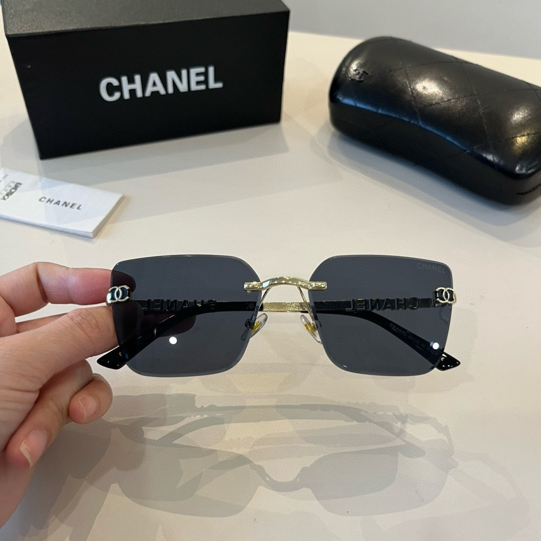 Chanel sunglasses
