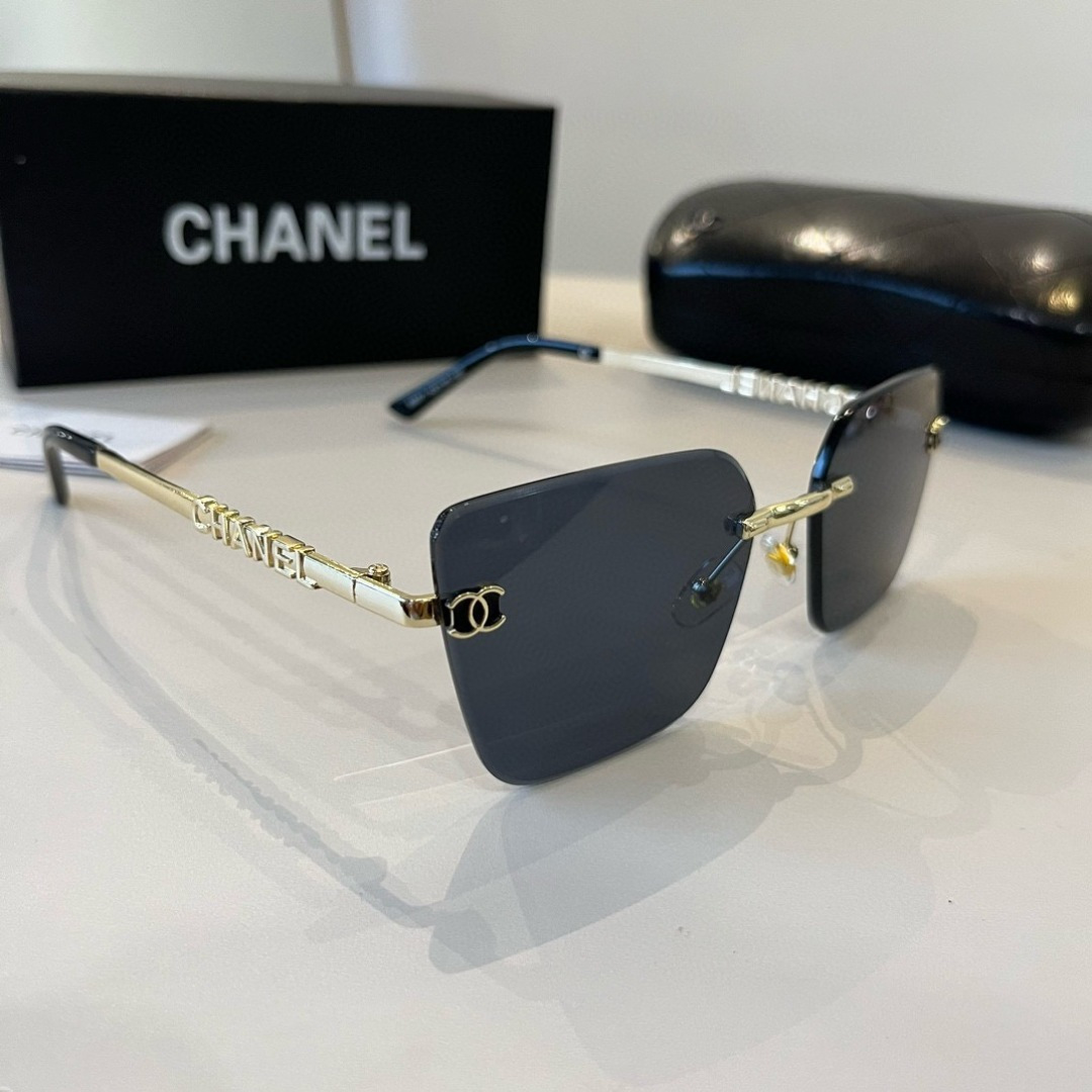 Chanel sunglasses