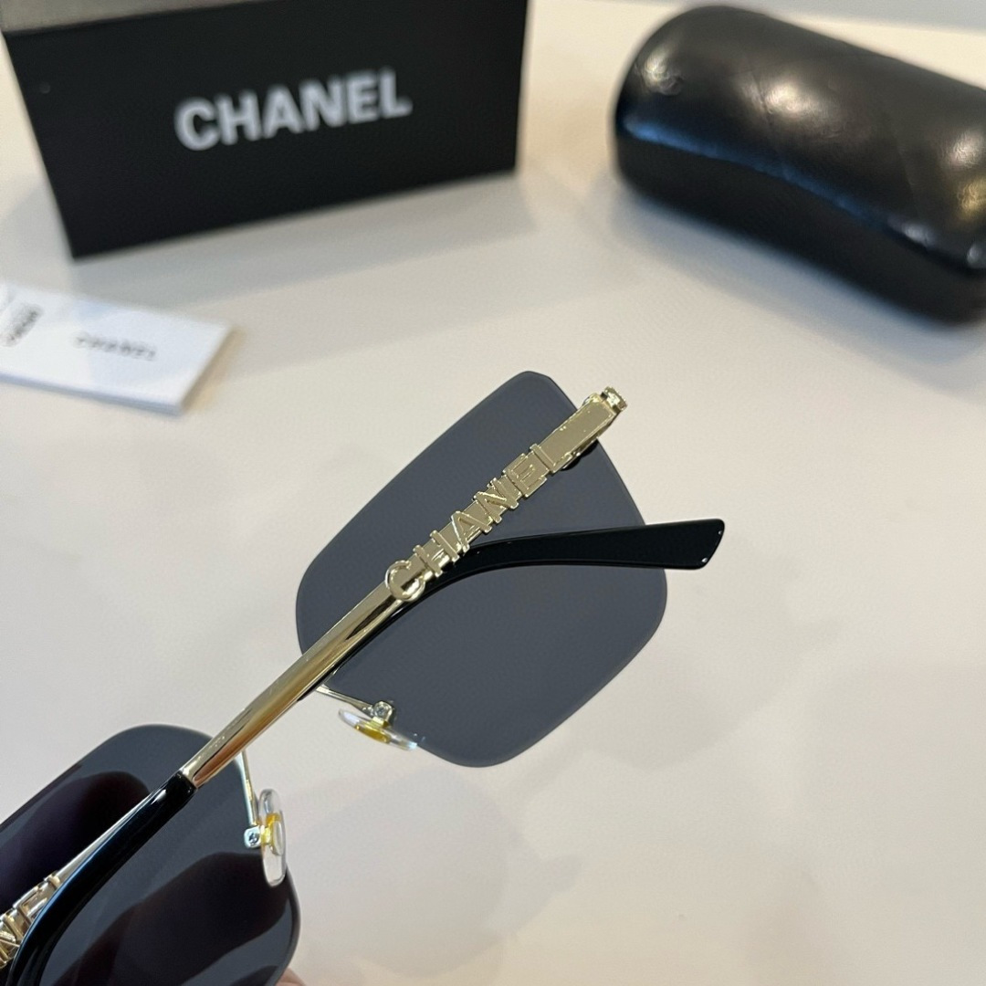 Chanel sunglasses
