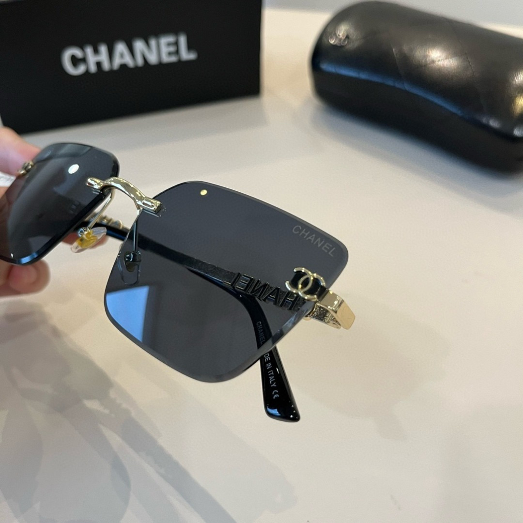 Chanel sunglasses