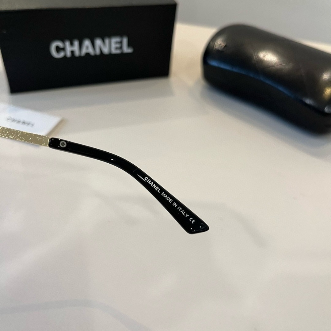 Chanel sunglasses