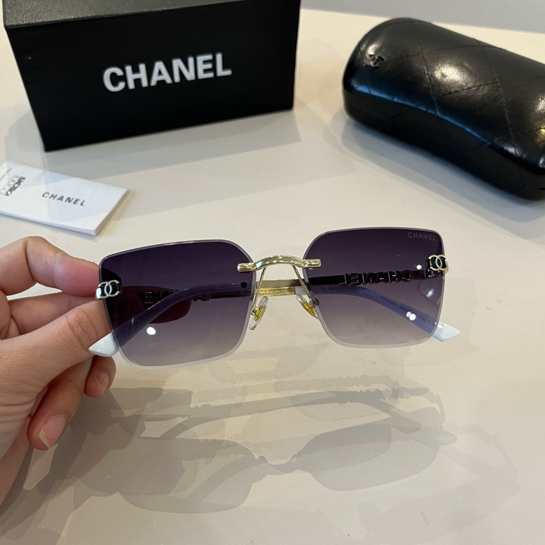 Chanel sunglasses