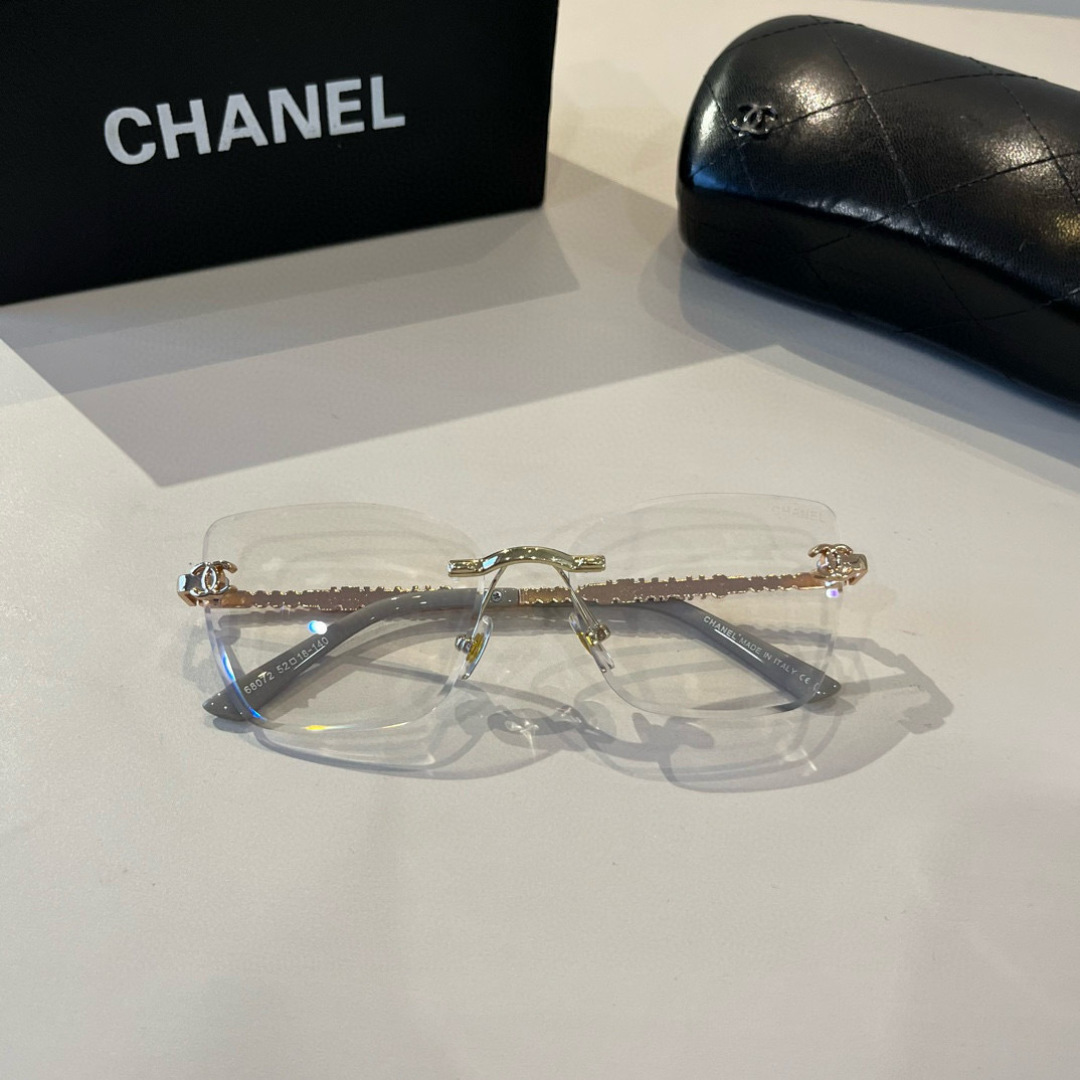 Chanel sunglasses