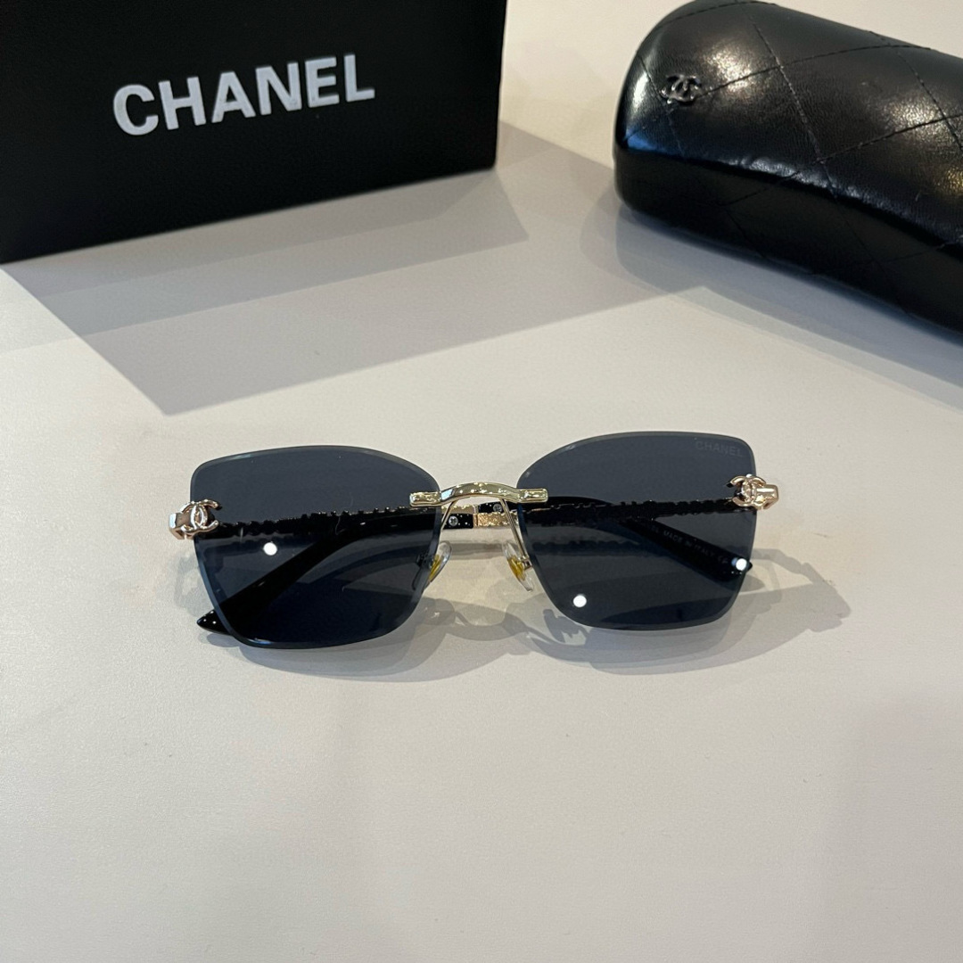 Chanel sunglasses