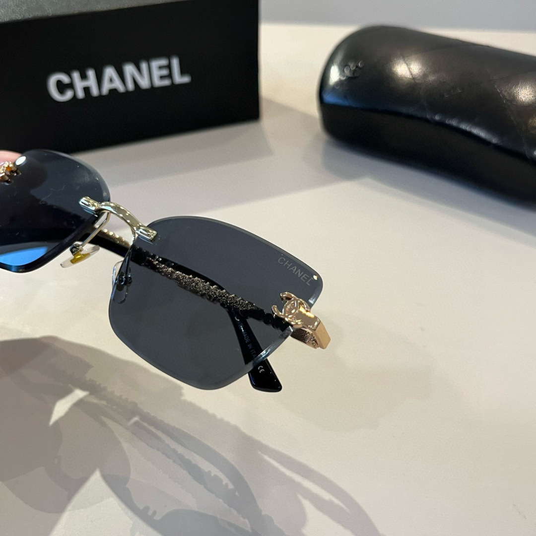 Chanel sunglasses