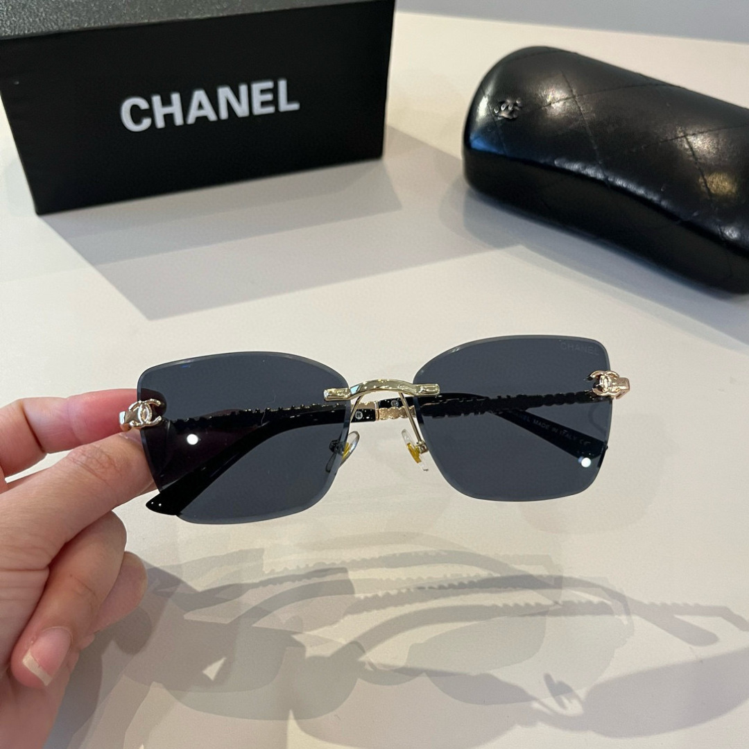 Chanel sunglasses