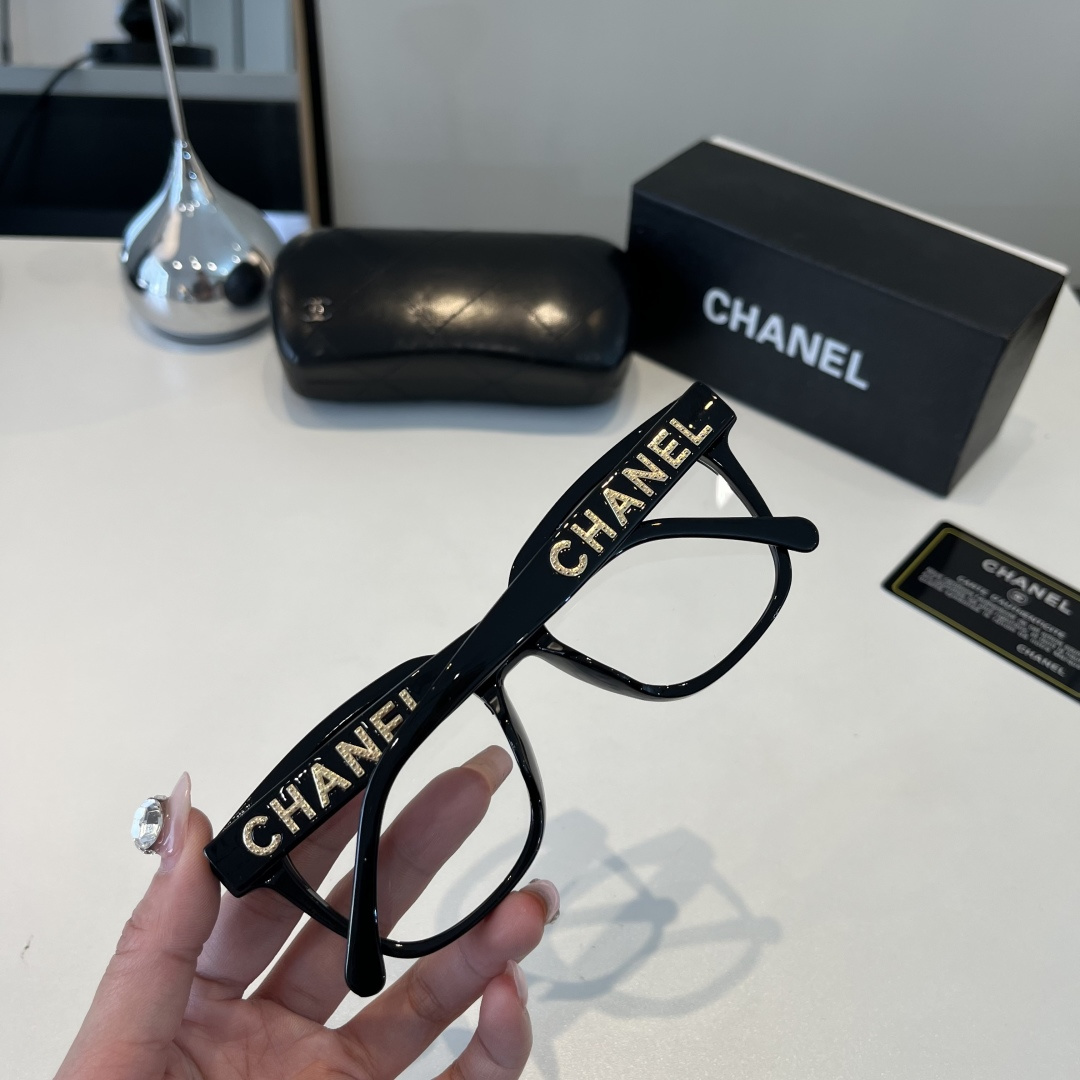 Chanel sunglasses