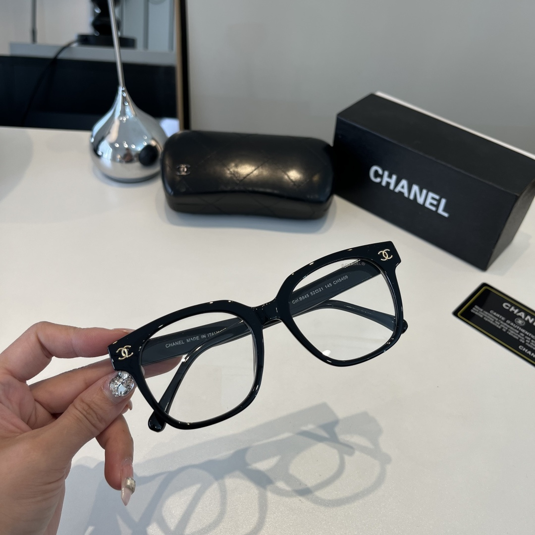 Chanel sunglasses