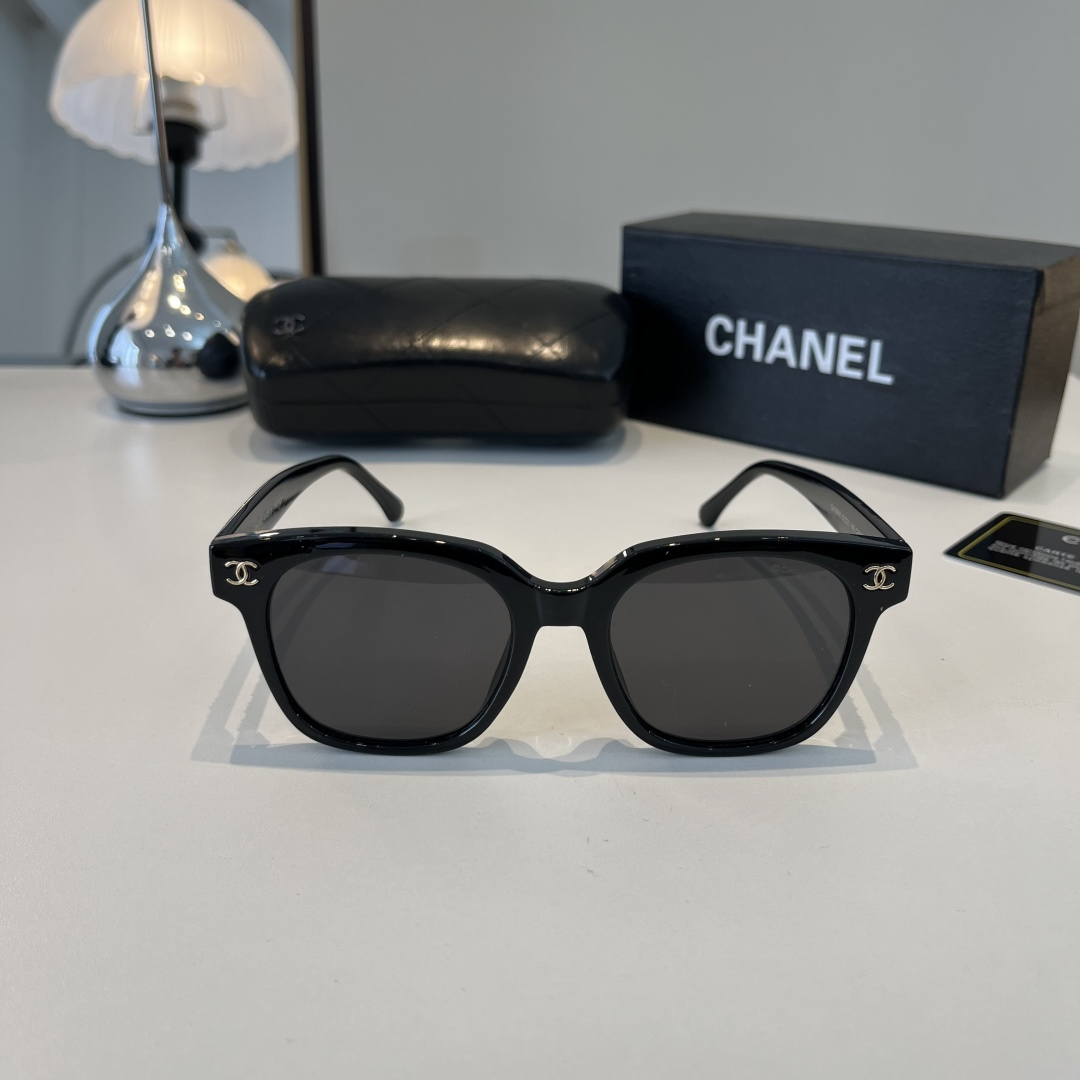 Chanel sunglasses