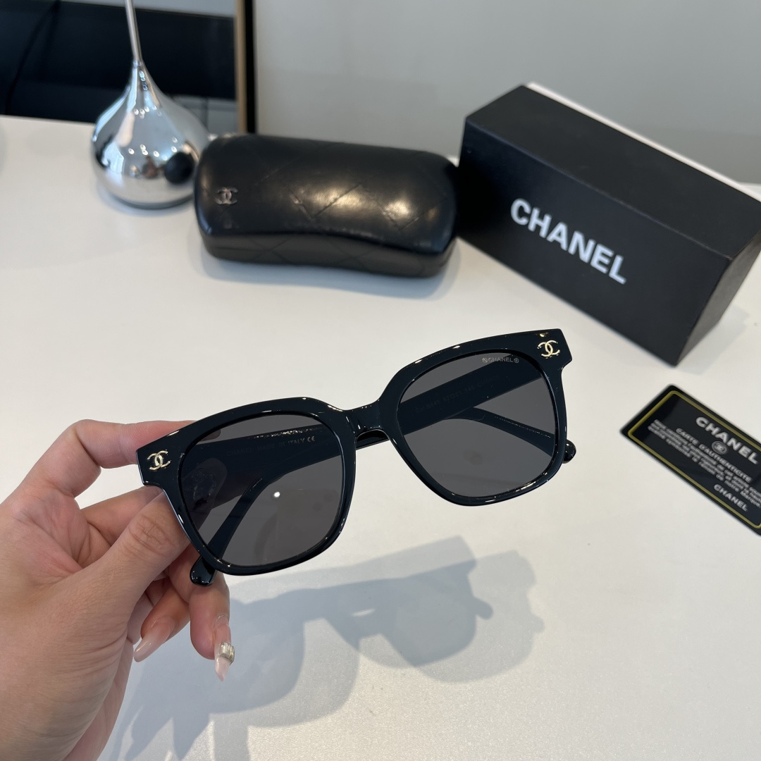 Chanel sunglasses