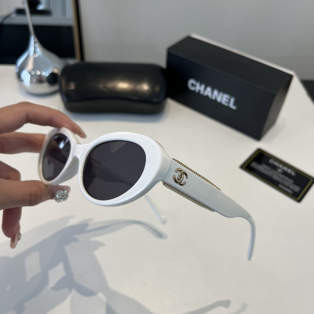 Chanel sunglasses