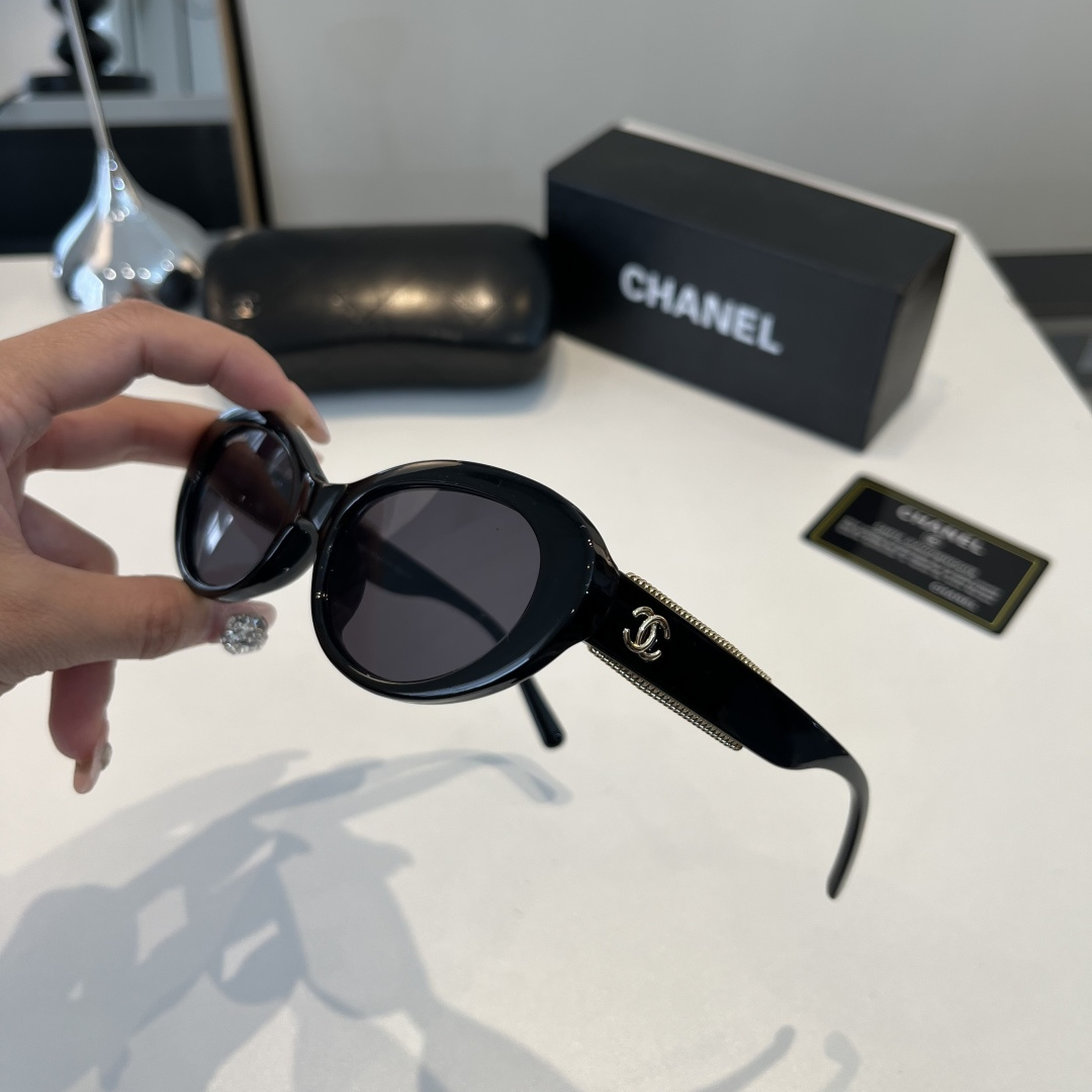 Chanel sunglasses