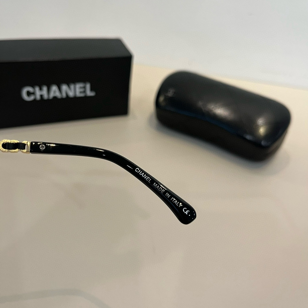 Chanel sunglasses