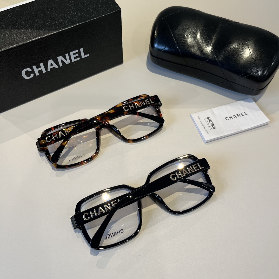 Chanel sunglasses