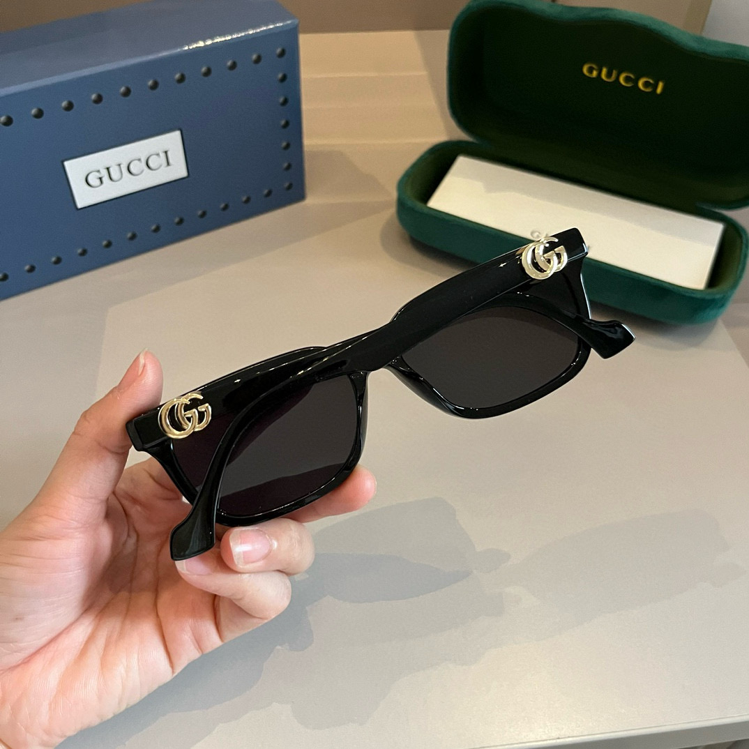 Chanel sunglasses