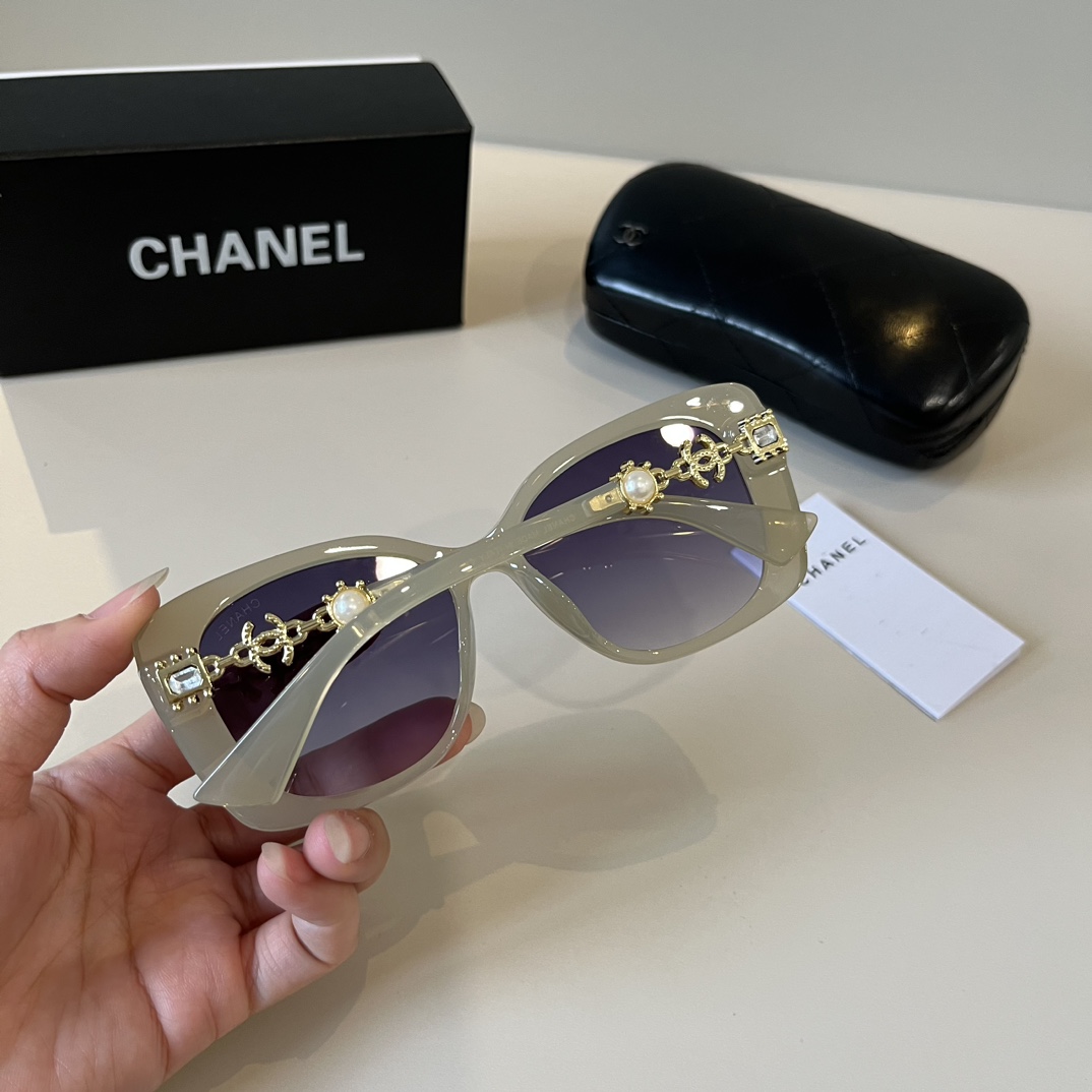 Chanel sunglasses